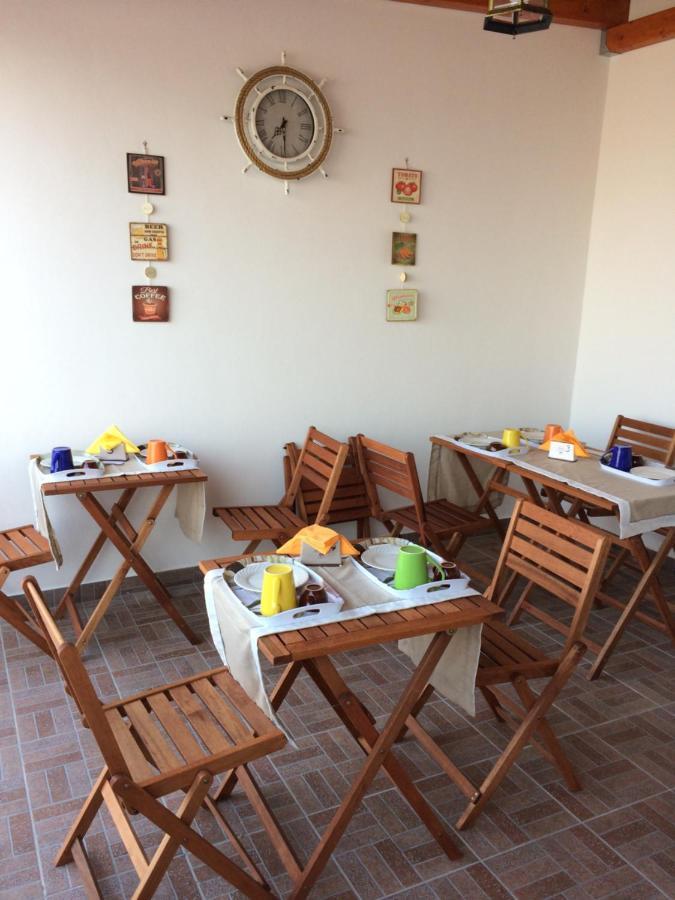 La Scalinata Acomodação com café da manhã Marina di Mancaversa Exterior foto